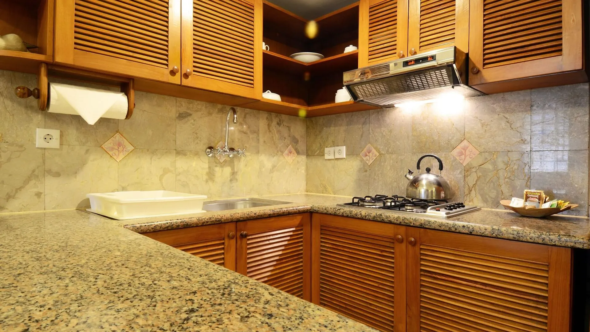 **** Hotel Club Bali Family Suites @ Legian Beach Indonesia