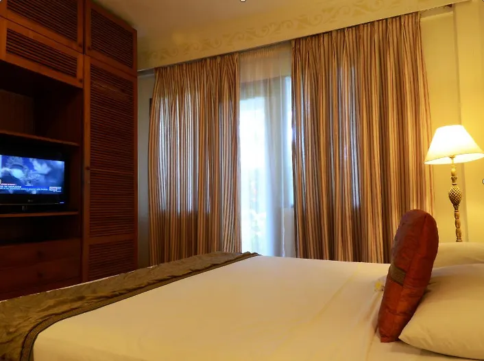 Club Bali Family Suites @ Legian Beach